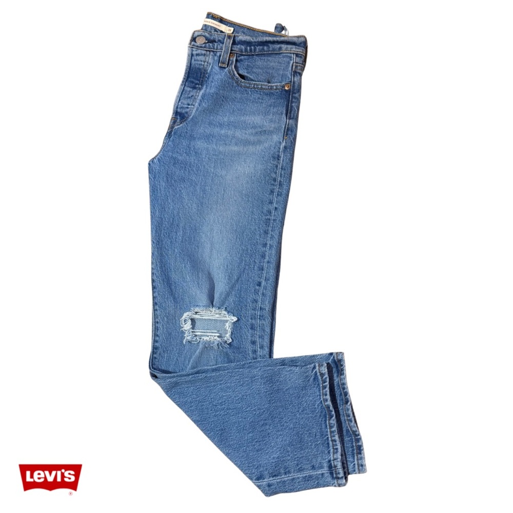 Levi's Wedgie Straight Size 26 Classic Wash